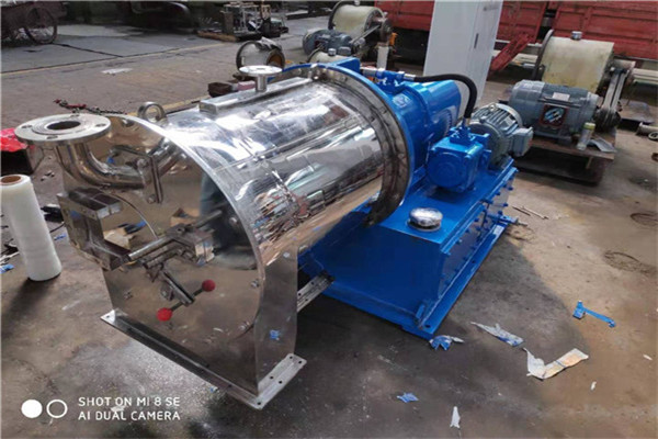 臥螺離心機